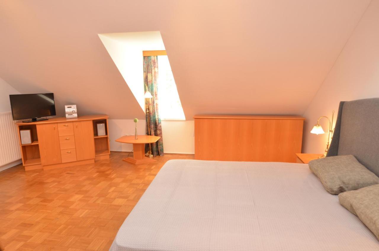 Apartments Vektor Vila Golf Rogaska Slatina Bagian luar foto